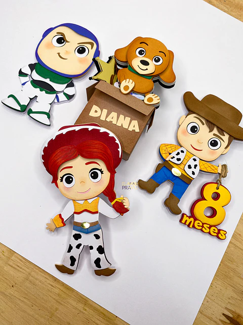 Arquivo Topo de Bolo Toy Story - EM CAMADAS