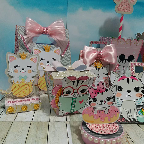 Arquivo de Corte Gatinhos