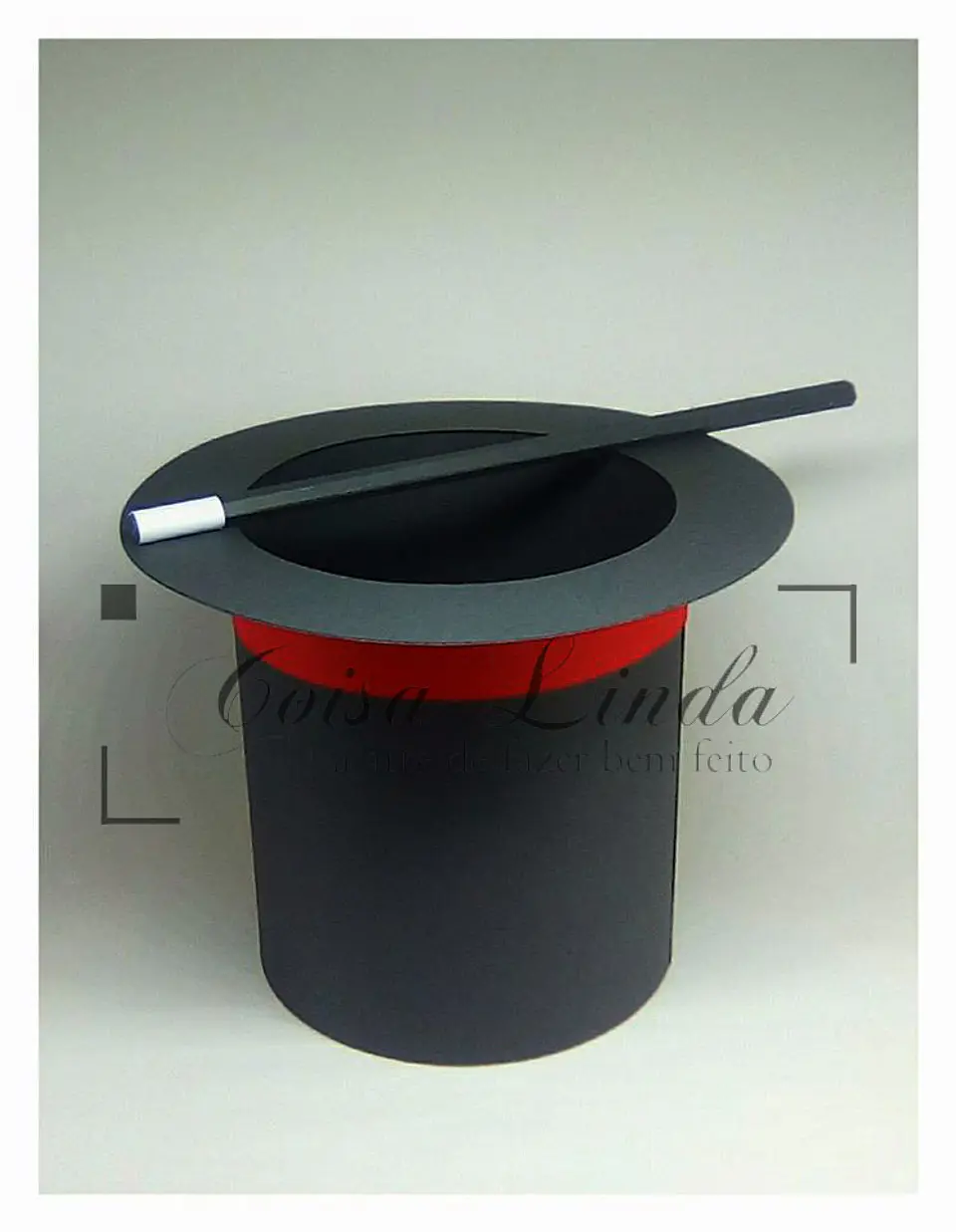 Arquivo de Corte Centro De Mesa Cartola Mágica 1