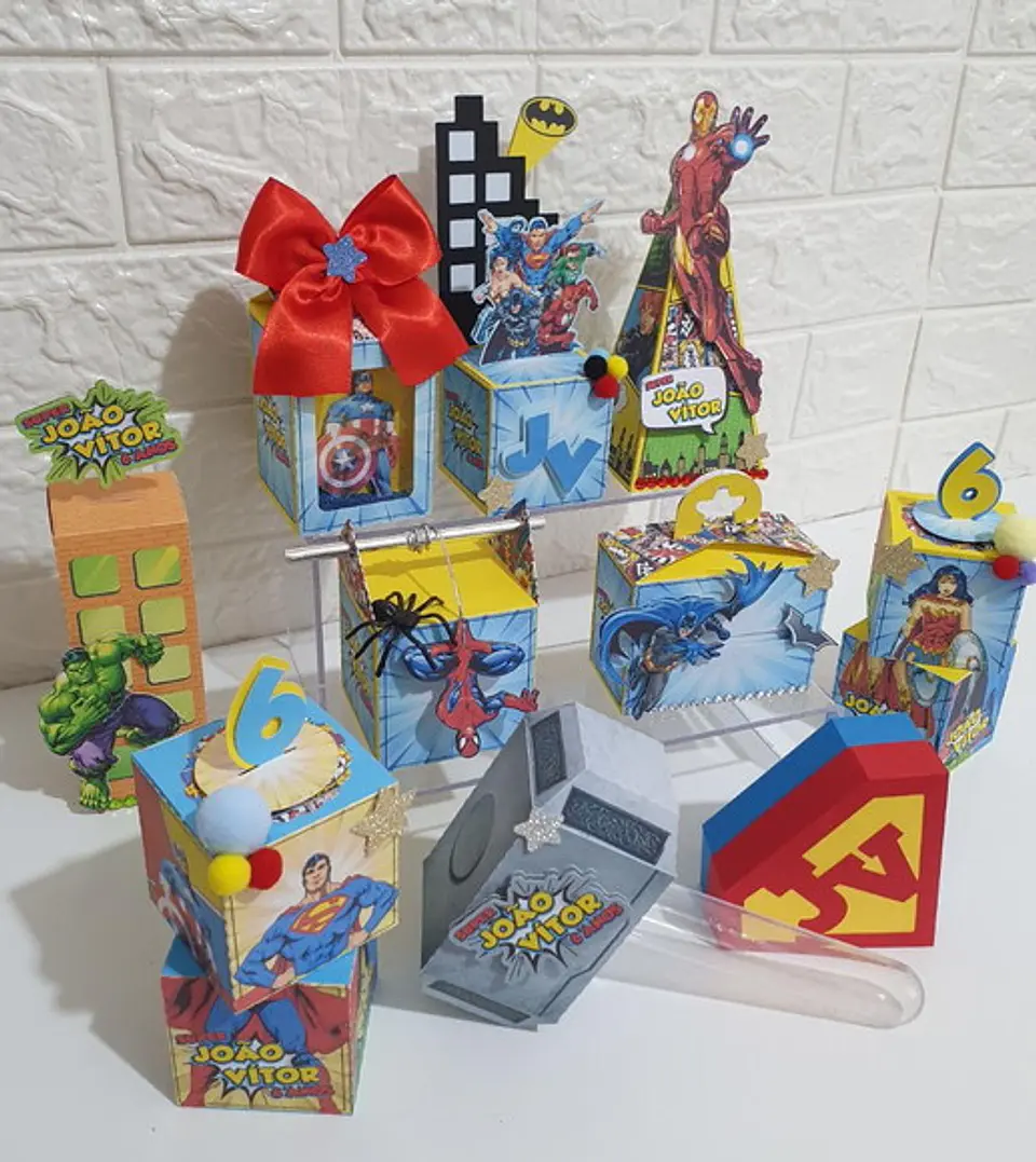 Arquivo de Corte Super Heróis 1