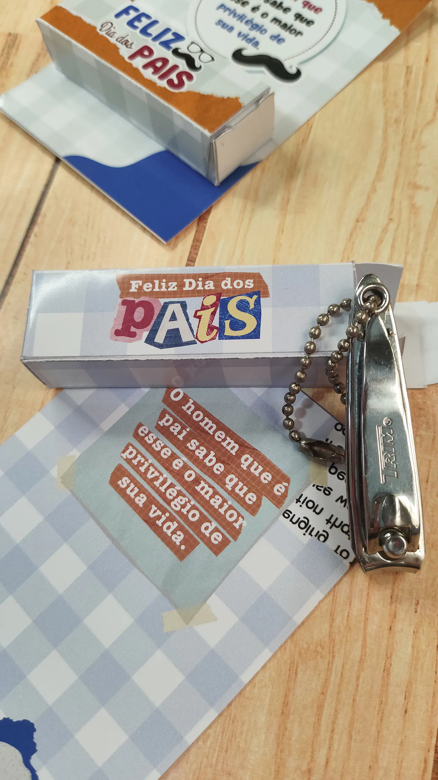 Arquivo Dia dos Pais Cristão Card Cortador de Unha 2