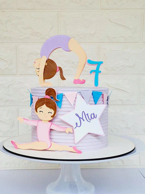 Arquivo Topo de Bolo Ginástica - EM CAMADAS