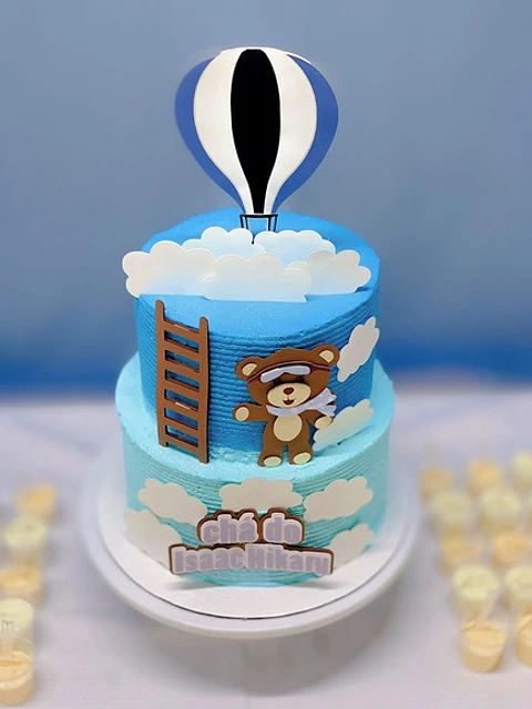 Topo de Bolo Ursinho Baloeiro - EM CAMADAS