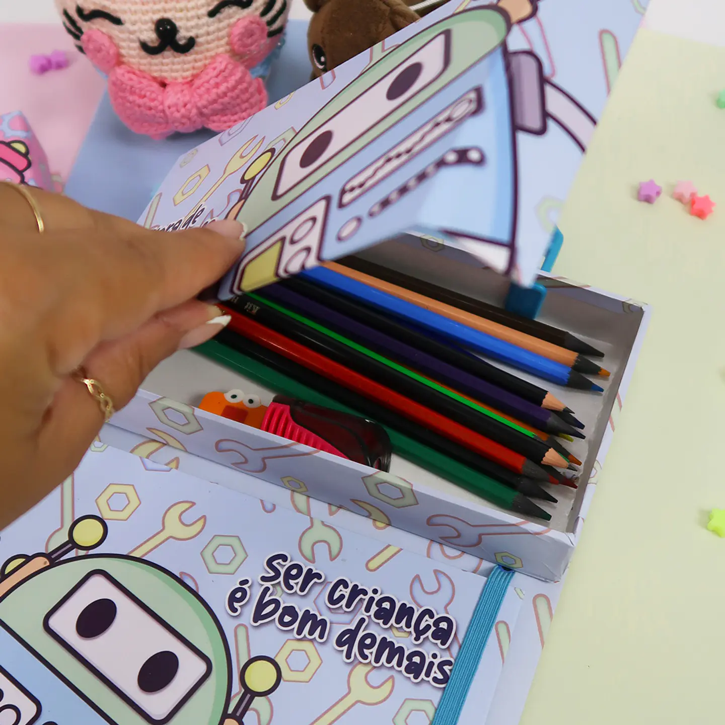 Arquivo Cartonagem Maleta Mágica Colorir Robô - Lidi 12