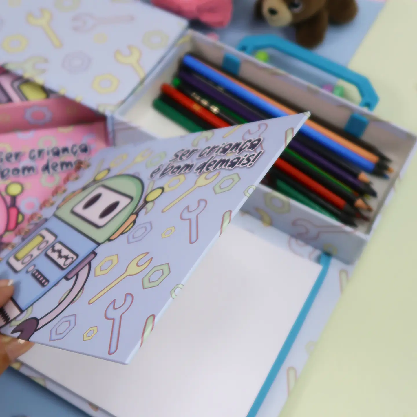 Arquivo Cartonagem Maleta Mágica Colorir Robô - Lidi 13