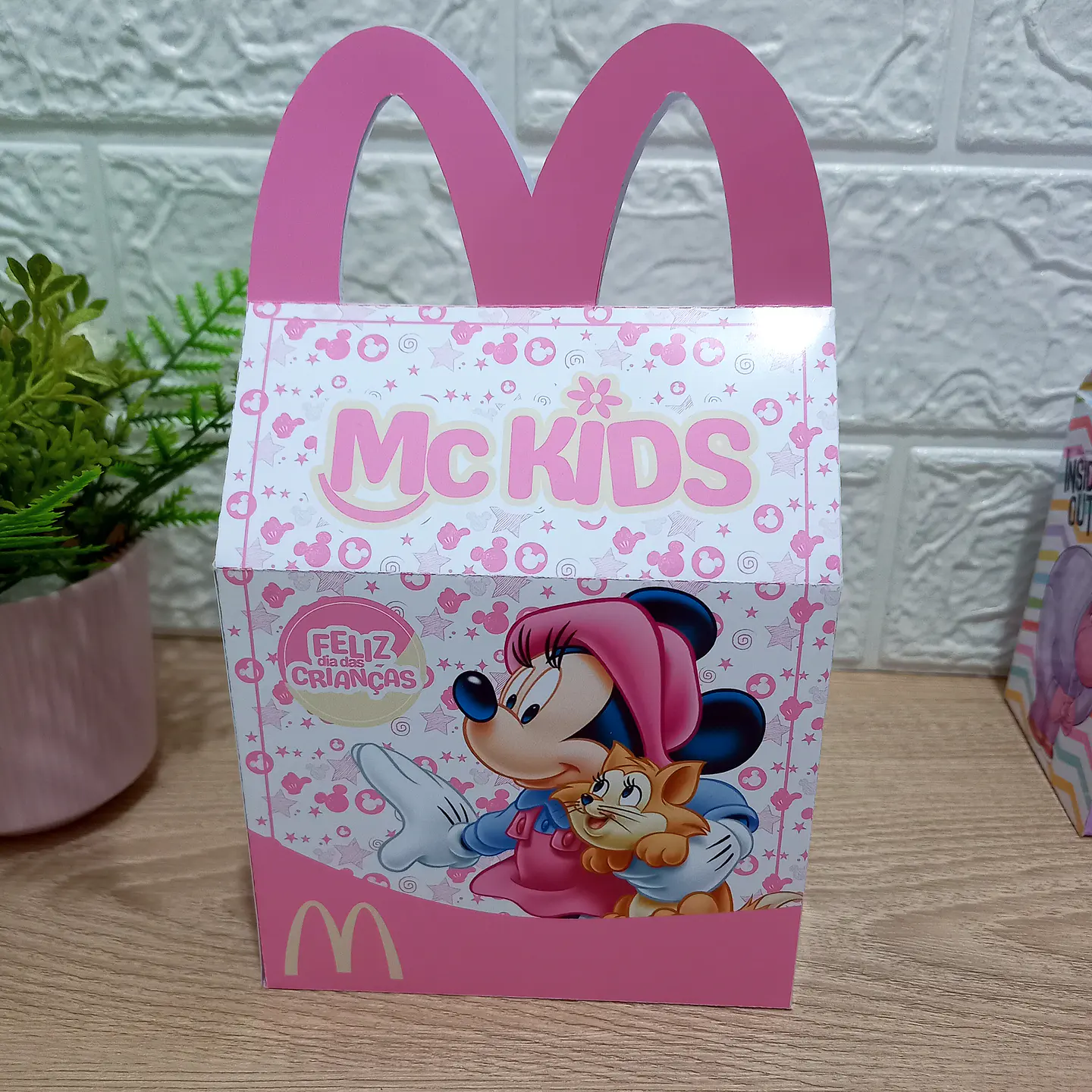 Arquivo Dia das Crianças Caixa Lanche MC Donalds - 21 modelos 8