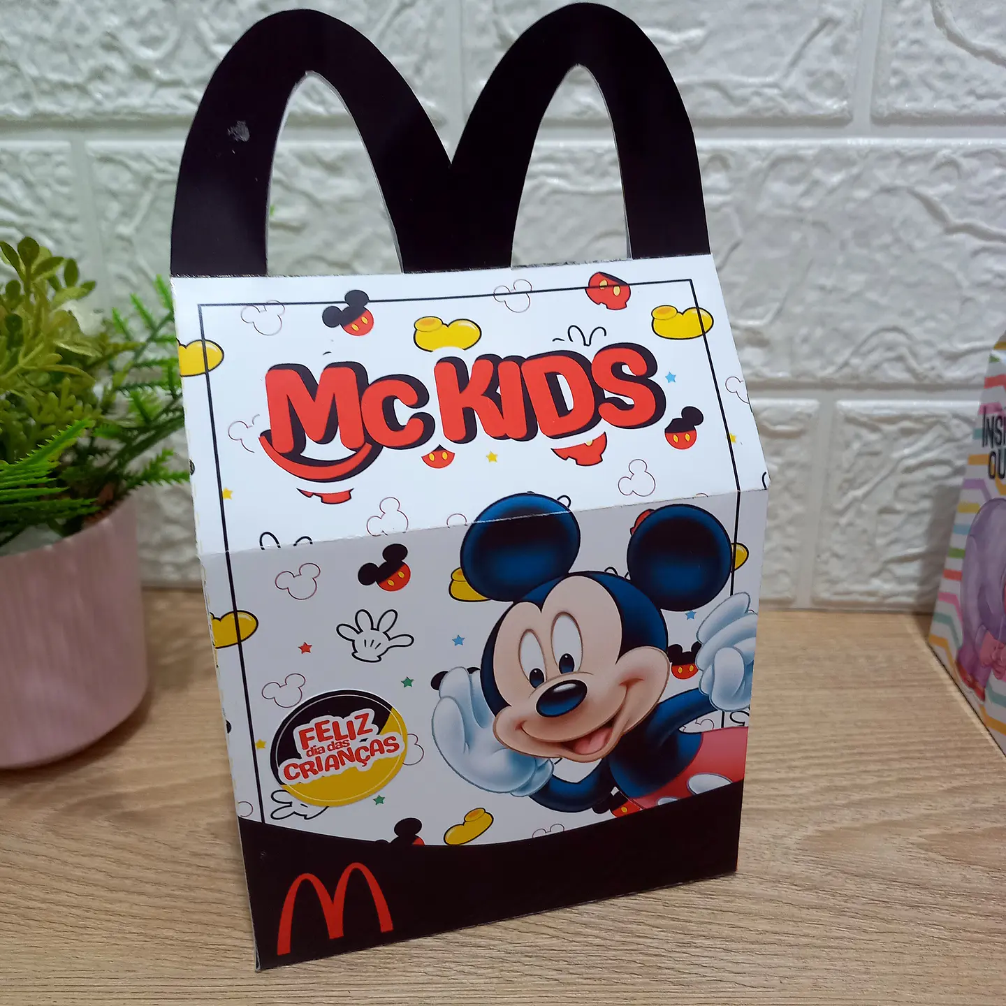 Arquivo Dia das Crianças Caixa Lanche MC Donalds - 21 modelos 9