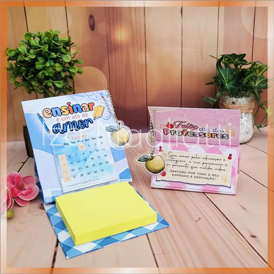 Arquivo Dia dos Professores Calendário 2025 cartonado com post it – Iza Nagliatti 4