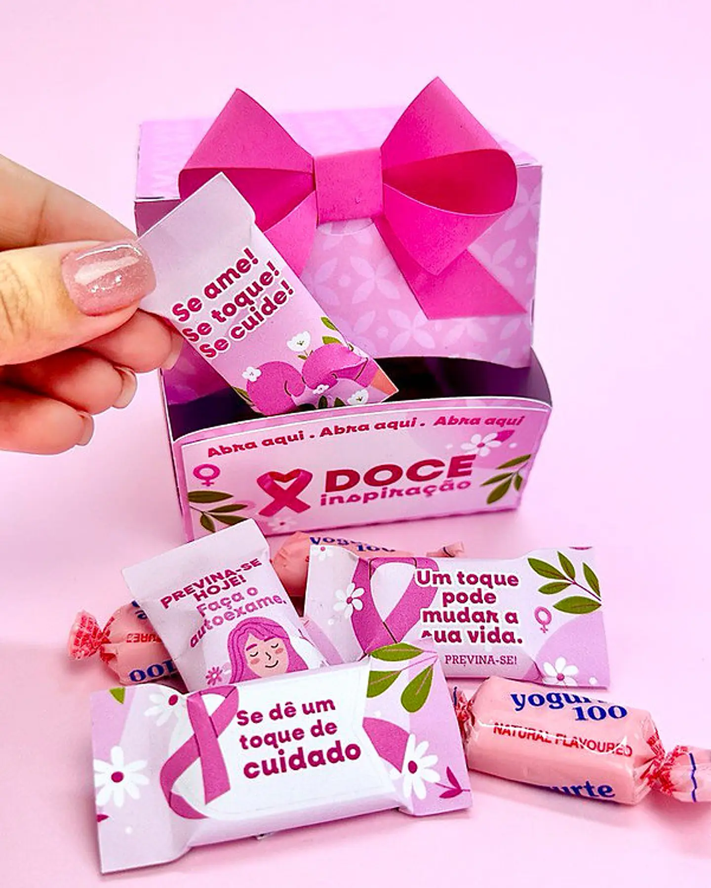 Arquivo Outubro Rosa Dispenser de Balinha - FLUIR 1