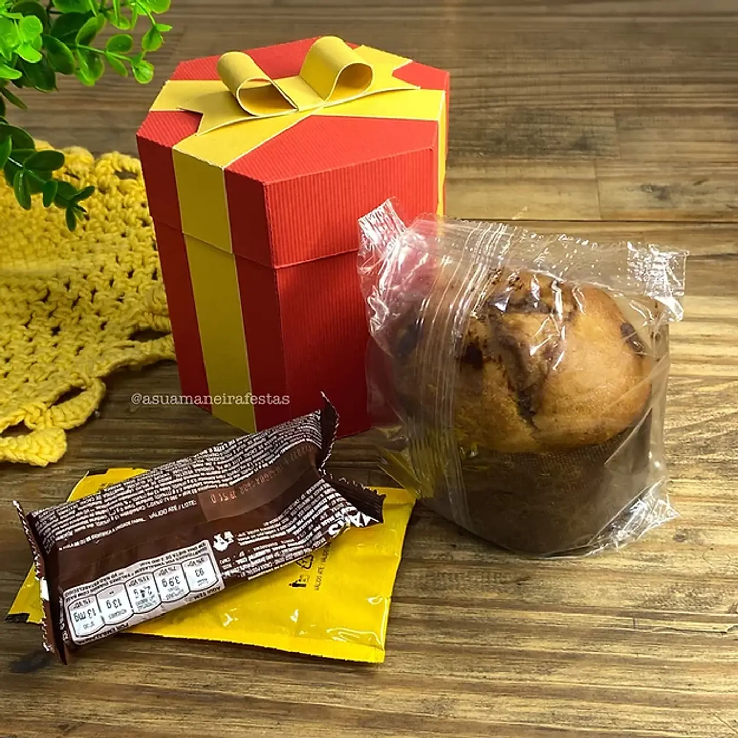 Arquivo Molde CAIXA PANETONE - 80g - A Sua Maneira Festas 1