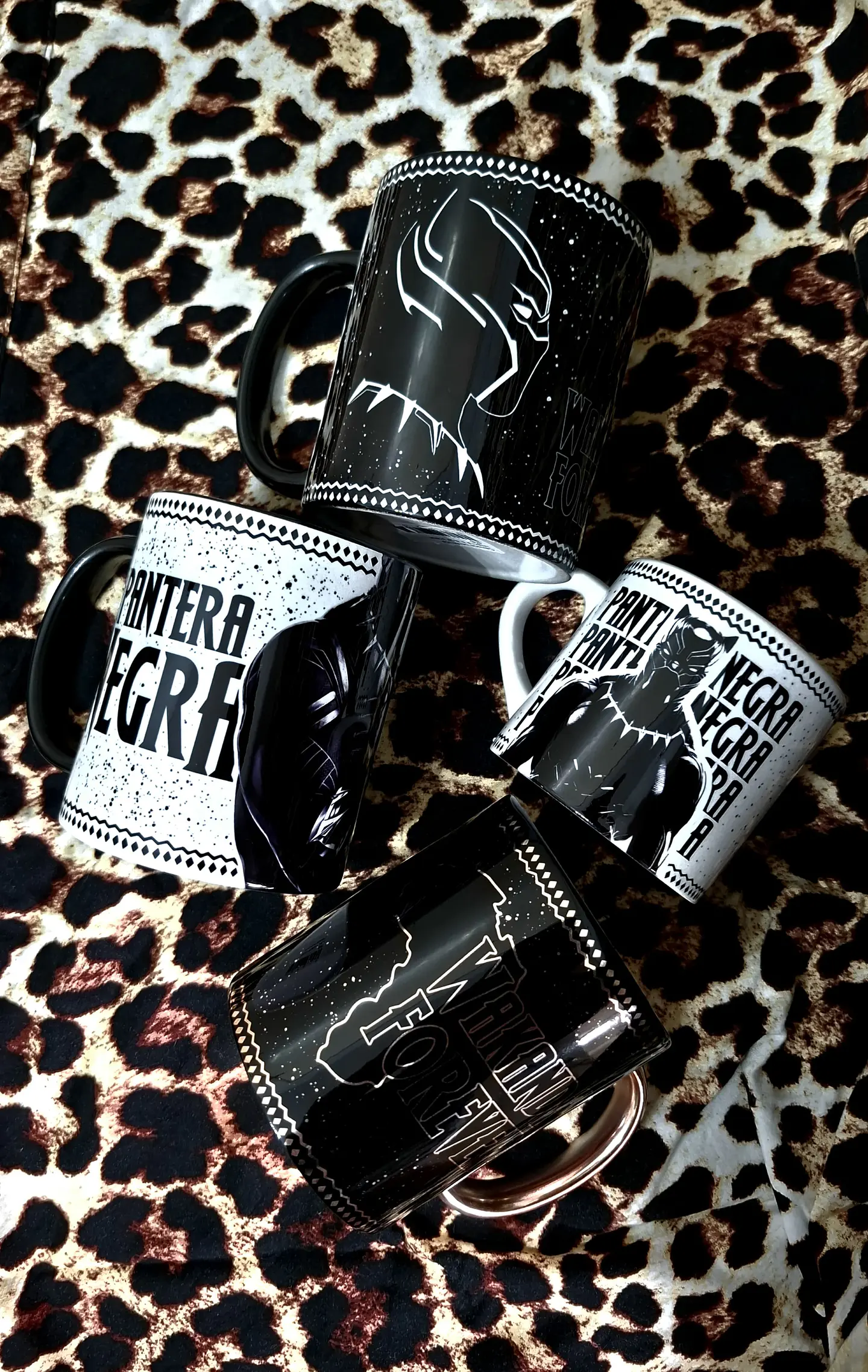 Arquivo Canecas Pantera Negra 13