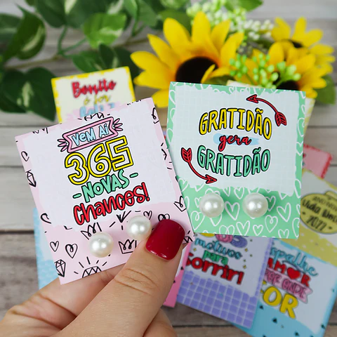 Arquivo de Corte Card Brinco Cliente  - Chuvinha de Papel