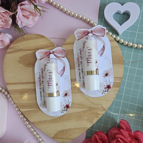 Arquivo combo dia das mães floral cartão protetor labial- BELLA IDEIA