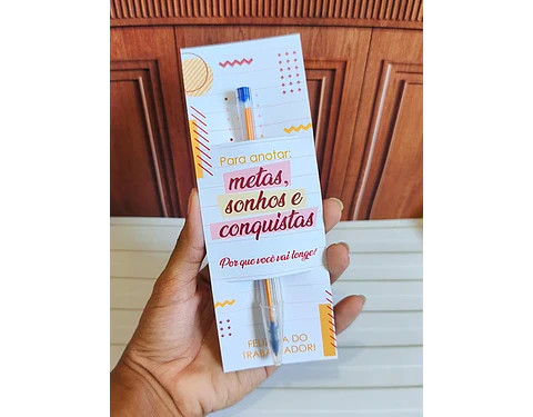 Arquivo dia do trabalhador card caneta - DESENHITOS DA JANA