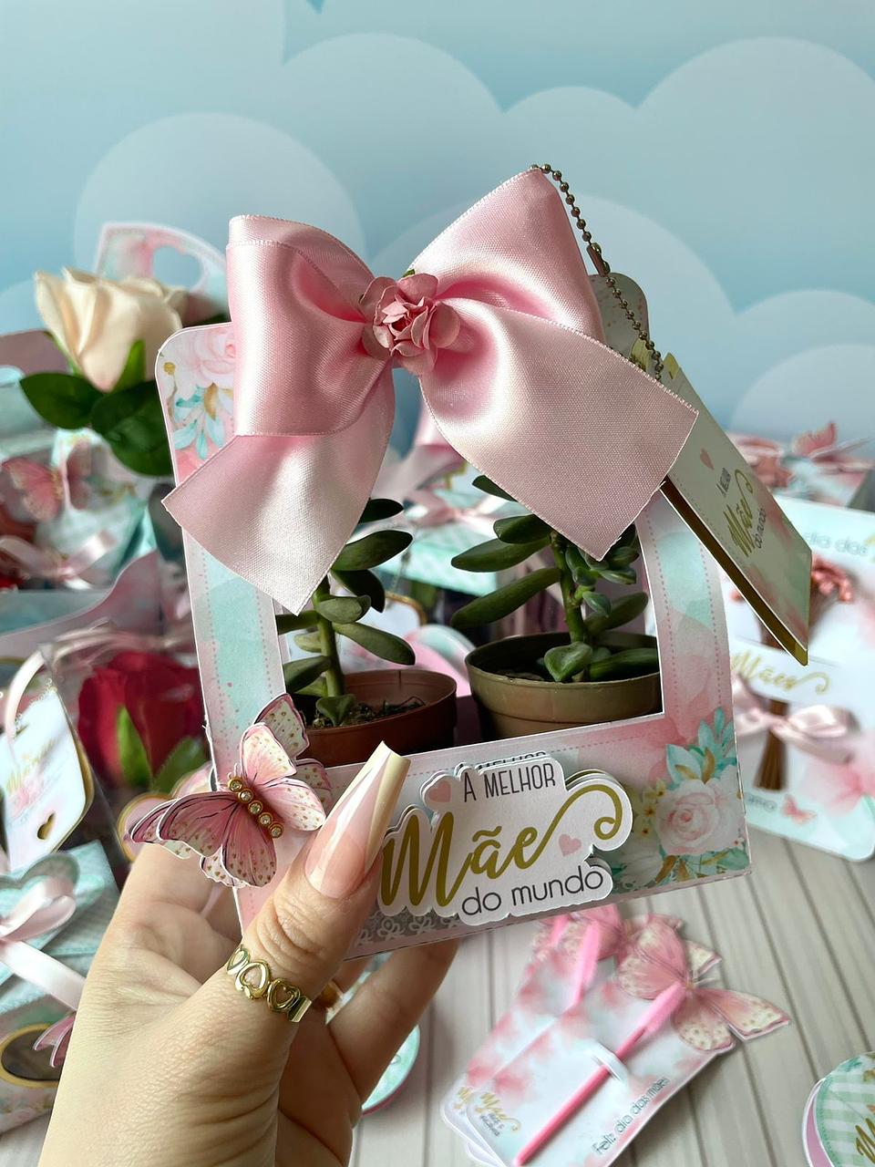 Arquivo de corte embalagem para mini suculenta dia das mães - LINA 1