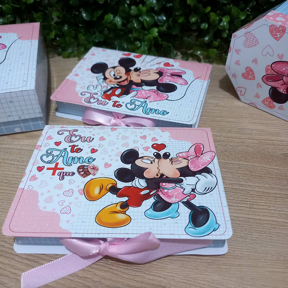 Arquivo dia dos namorados mickey e minnie caixa kit kat - OVELIN 3