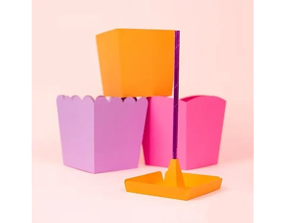 Arquivo de corte cachepôs com suporte para canudo ou pega balão - POMPOSA 1