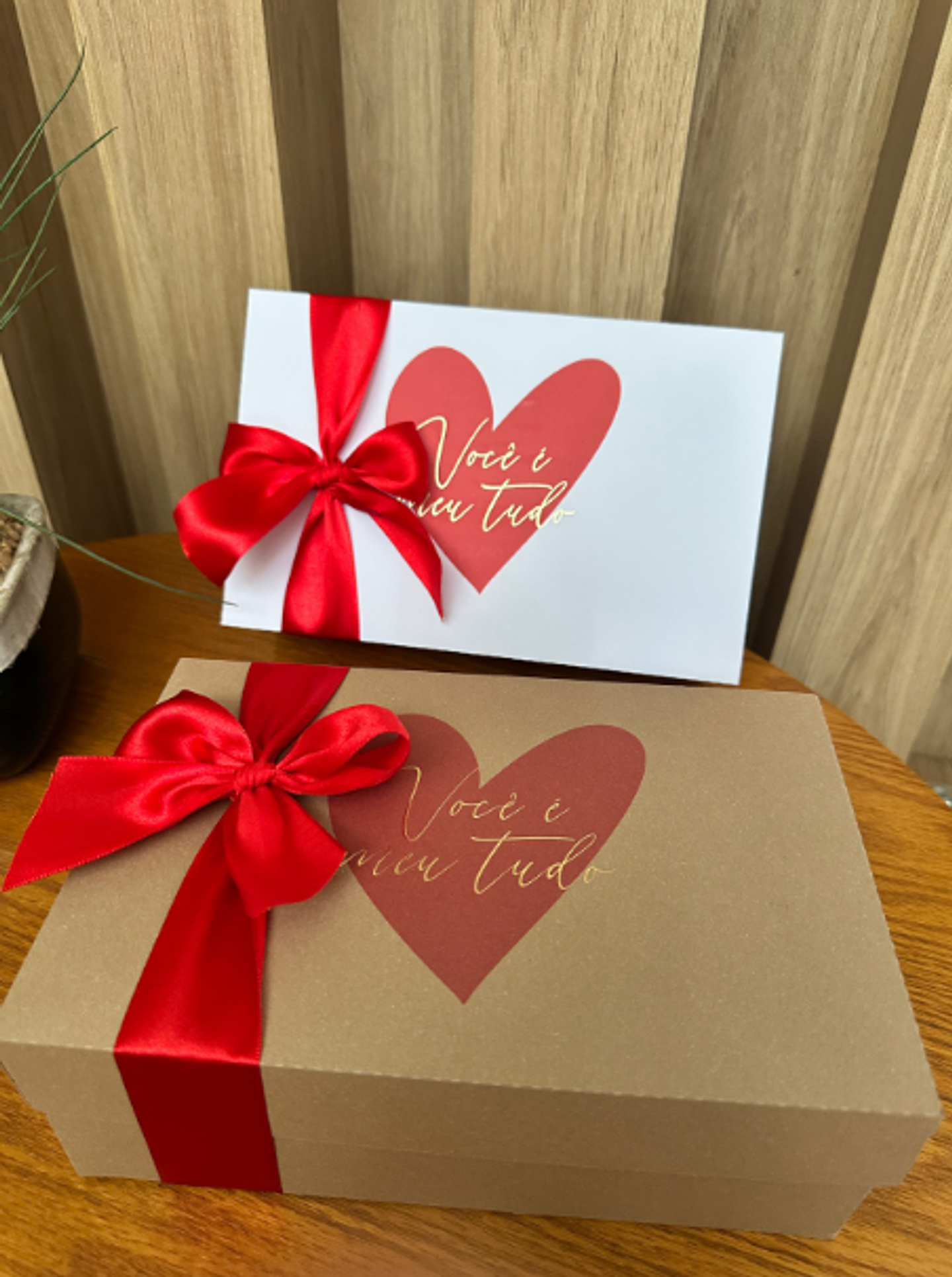 Arquivo Dia dos Namorados Caixa Cartão Chocolates - PAPEL DECORADO 1