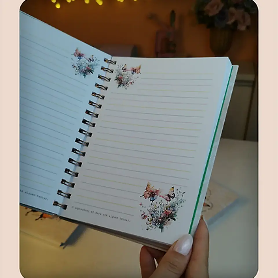 Arquivo Caderno Borboletas Wireo - Perfeito Miolo 7