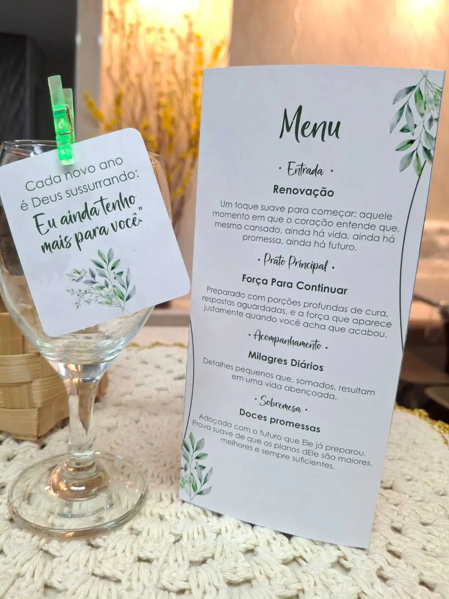 Arquivo Menu + Tag Deus Sussurrando 1