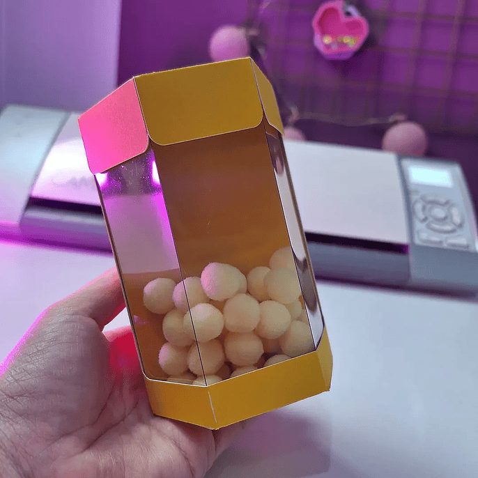 Arquivo de corte caixa hexa com visor big - Pomposa 1