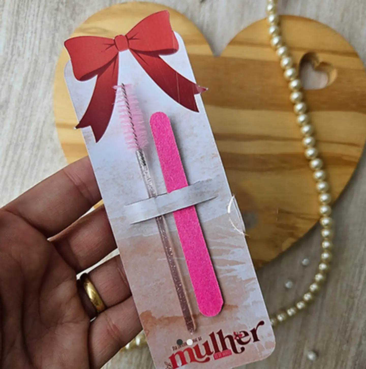 Arquivo Dia da Mulher Card Lixa e Cílios 1