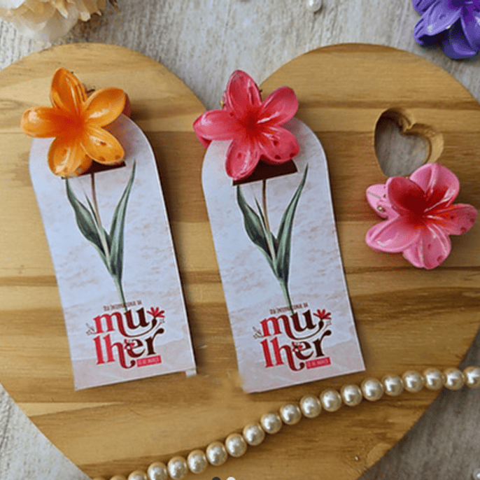 Arquivo Dia da Mulher Card Piranha Flor 1