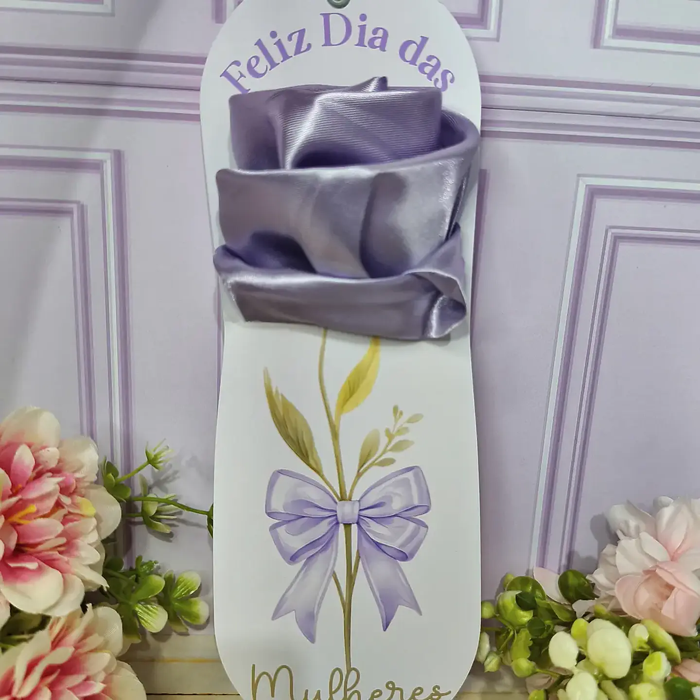 Arquivo Dia da Mulher Card Touca de Cetim 2