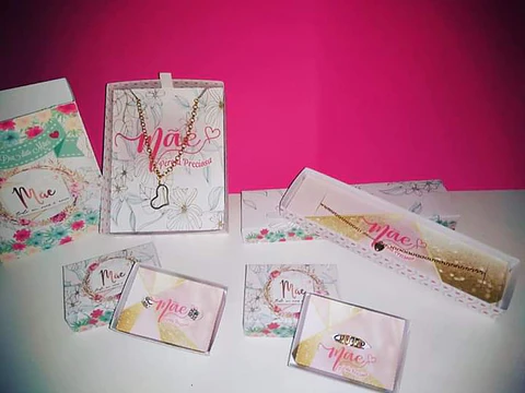 Arquivo Dia das Mães Caixa Brinco Colar Pulseira e Anel