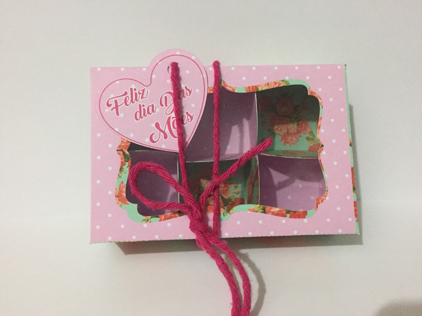 Arquivo Caixa dia das Mães Flores  1