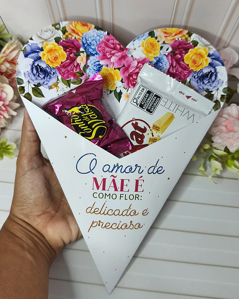 Arquivo Dia das Mães Buquê Coração