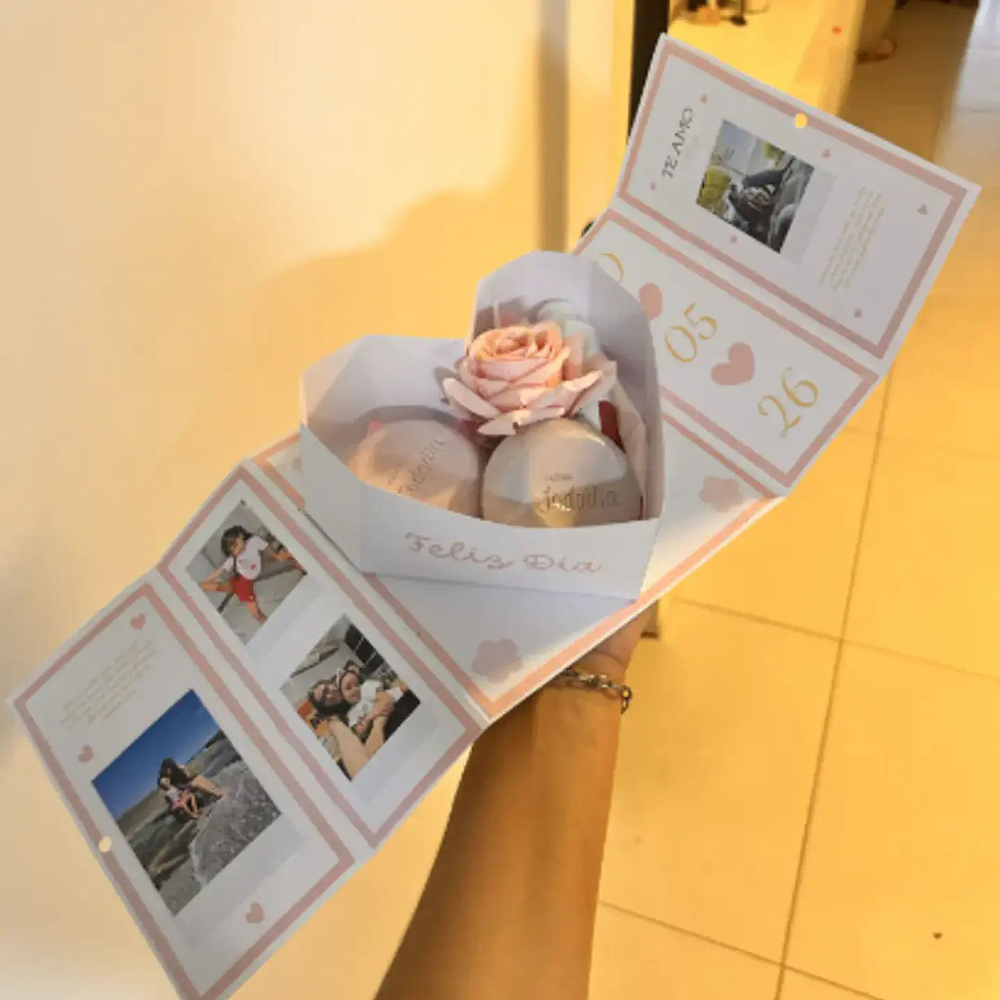 Arquivo Dia das Mães Caixa Coração Rosa 1