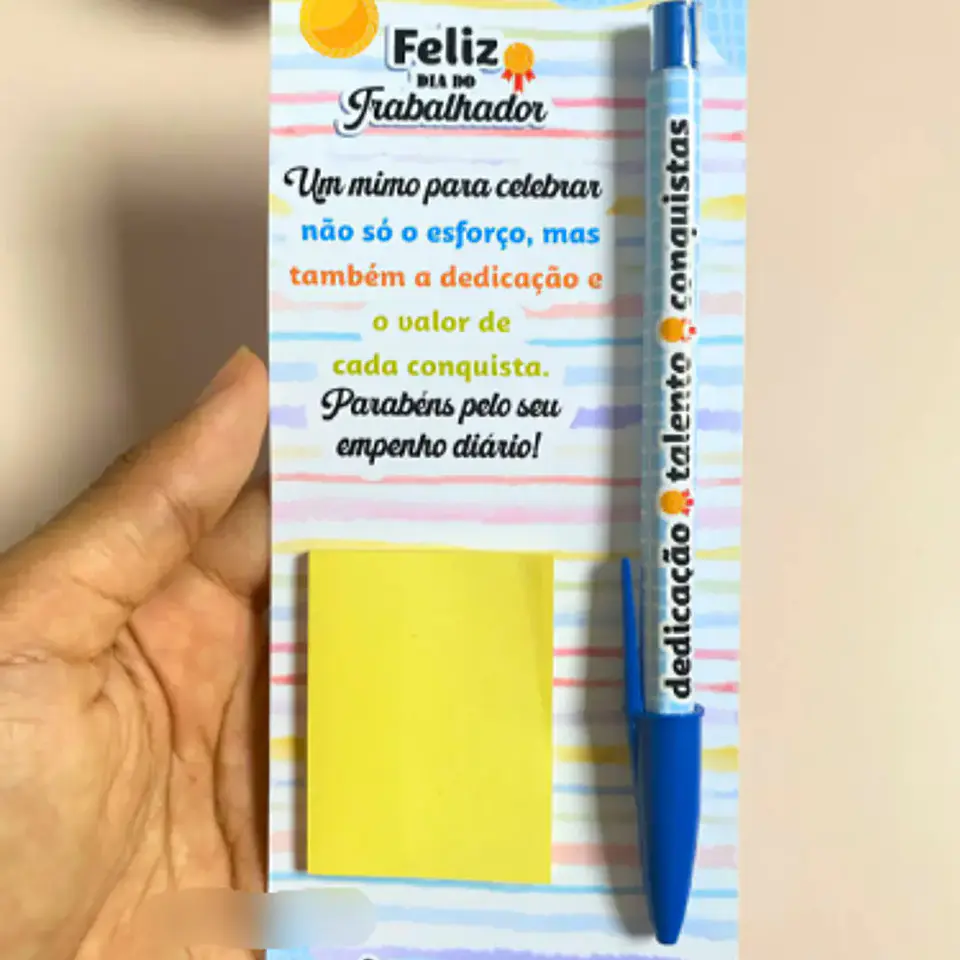Arquivo Dia do Trabalhador Card Caneta e Post It 1