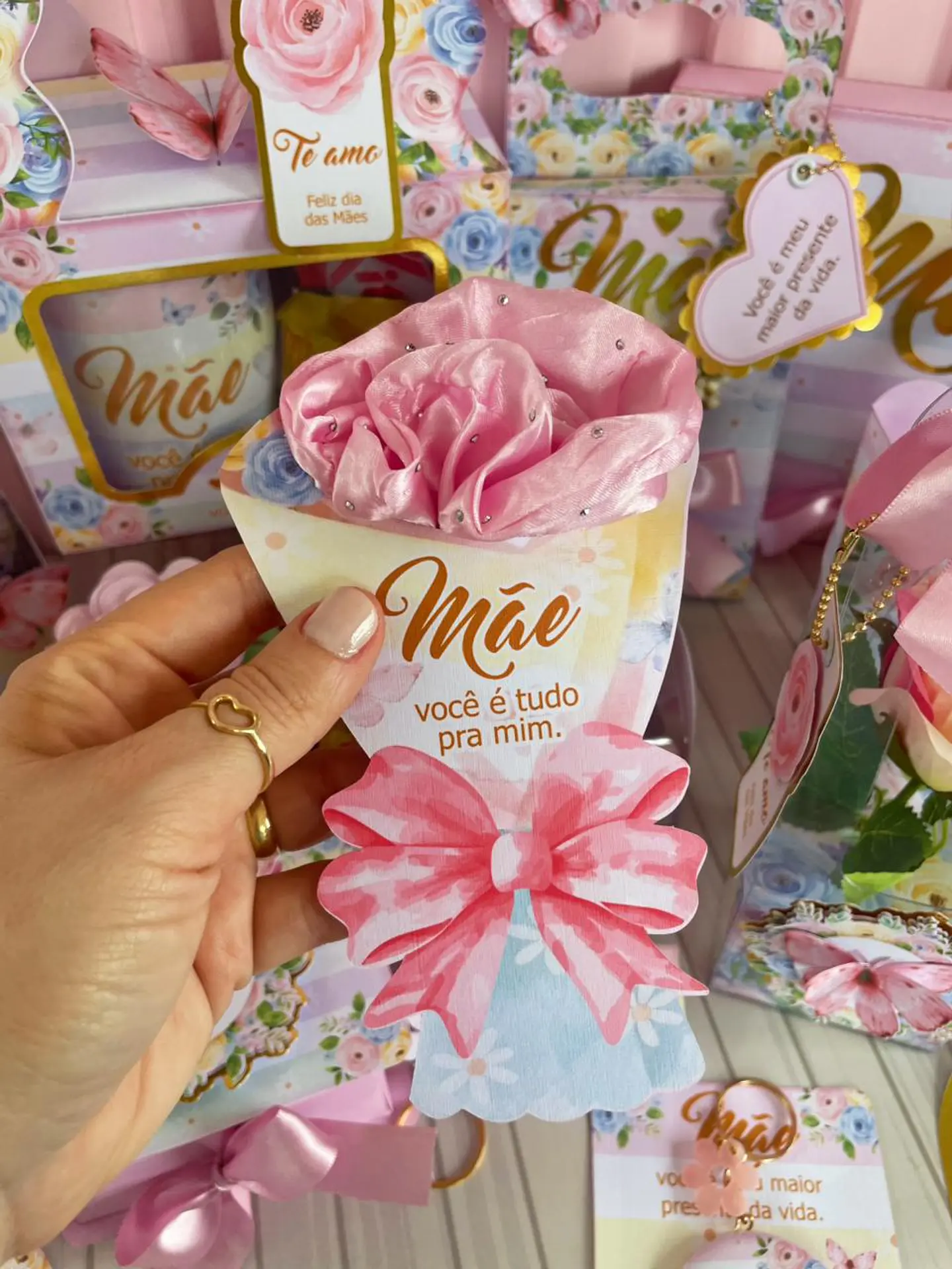 Arquivo Dia das Mães Card Scrunchie 1