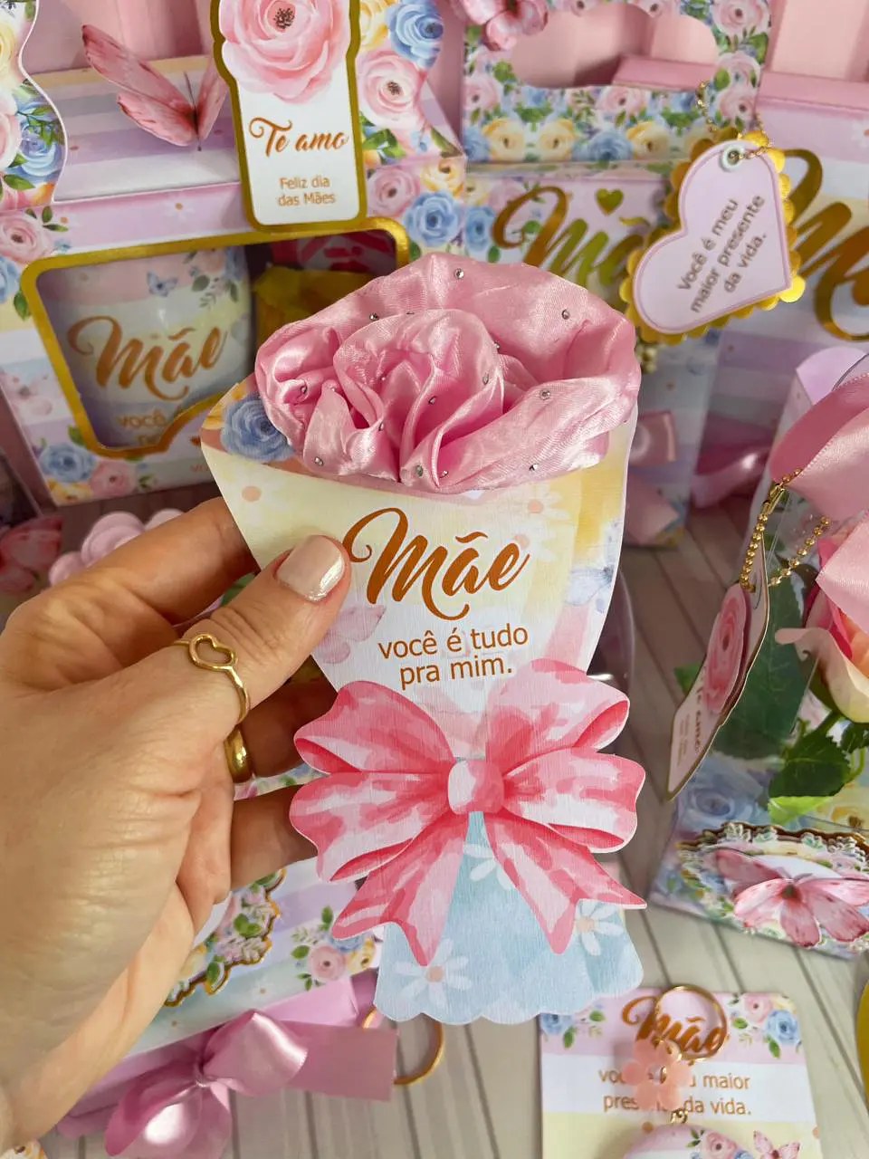 Arquivo Dia das Mães Card Scrunchie 1