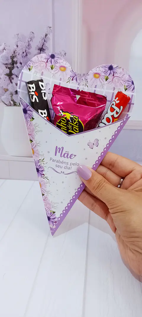 Arquivo Dia das Mães Buquê Coração Medio