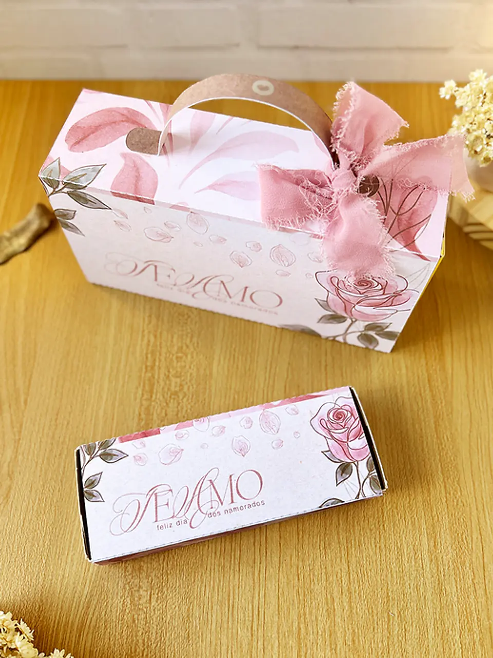 Arquivo Dia dos Namorados Lapelas caixas de chocolate 1