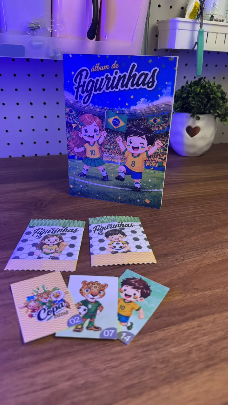 Arquivo Álbum de figurinhas + bolsinha para caderno 3