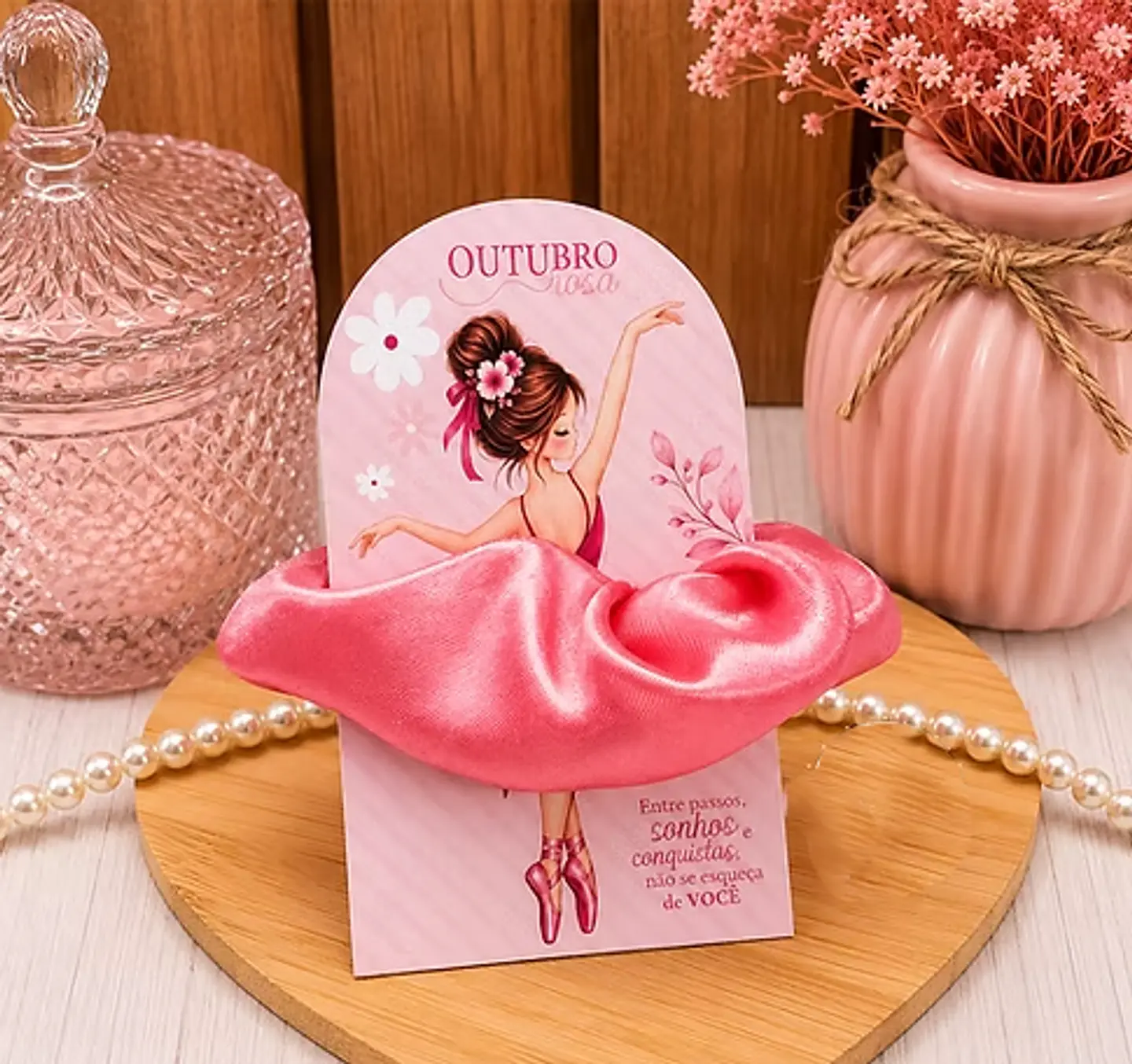 Arquivo Outubro Rosa Card Xuxinha Scrunchie  1