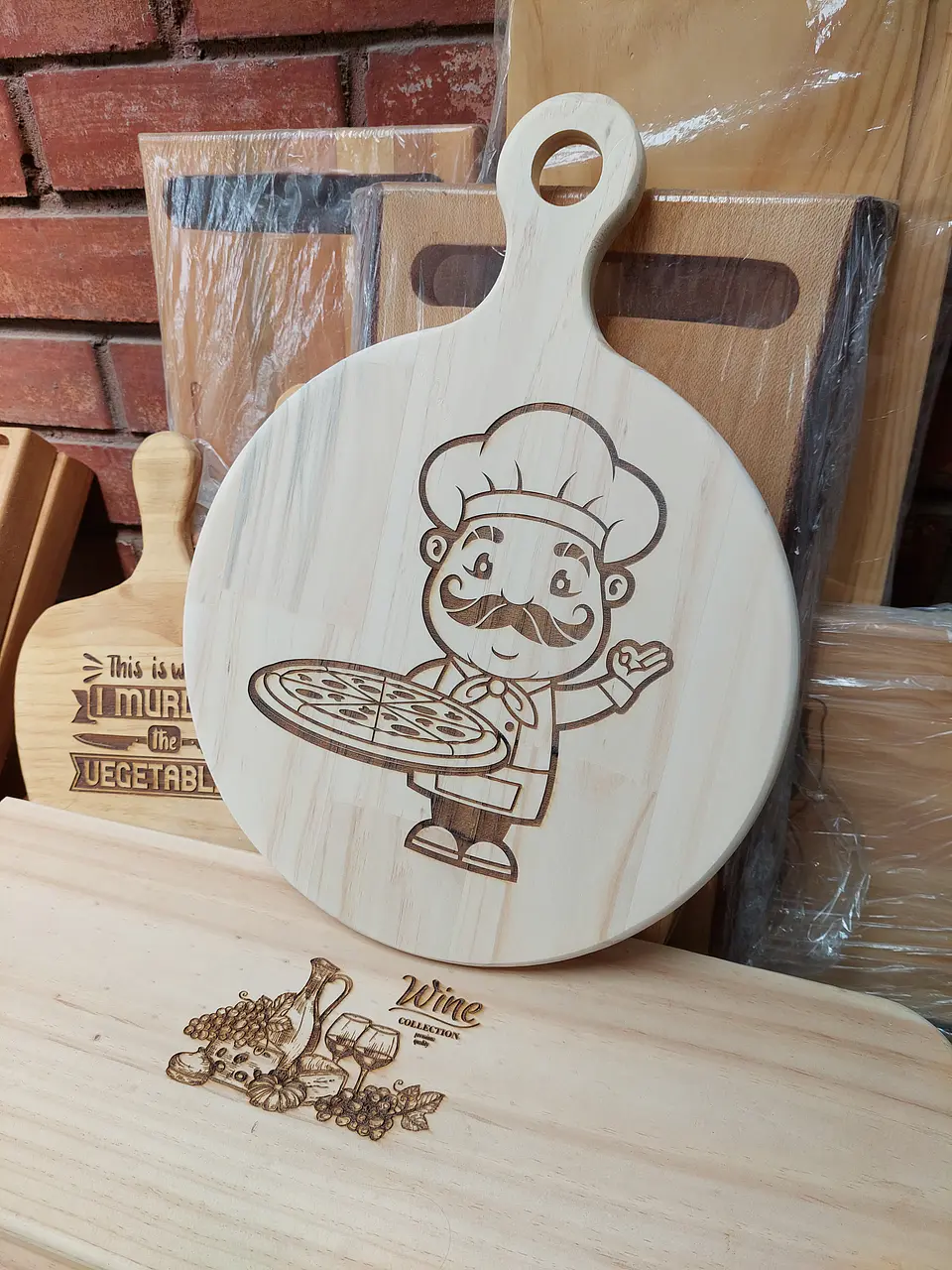 Tabla Pizzas 35 cm diámetro x 45 cm largo tratada y curada Top Oil Grabada Láser 4