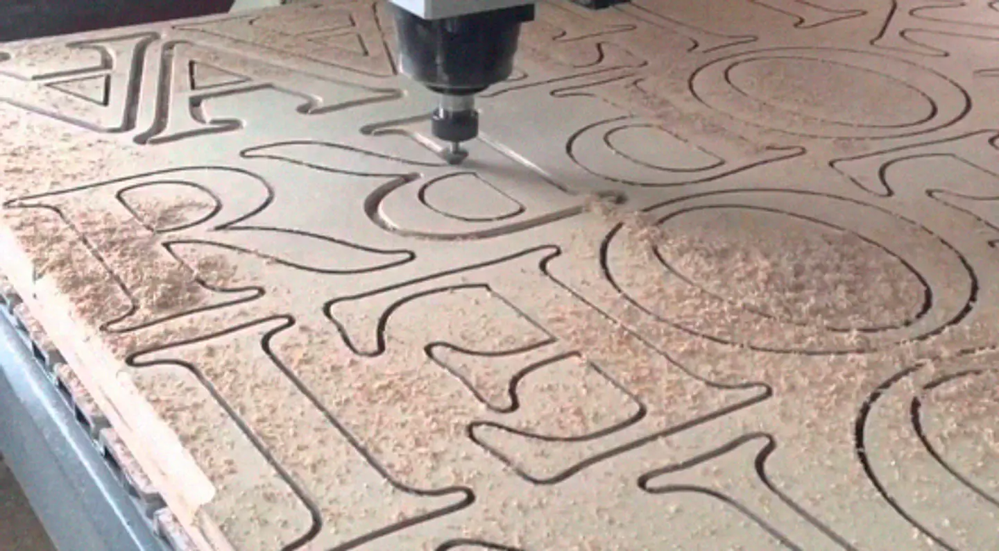 GRABADO MADERAS CNC ROUTER 6