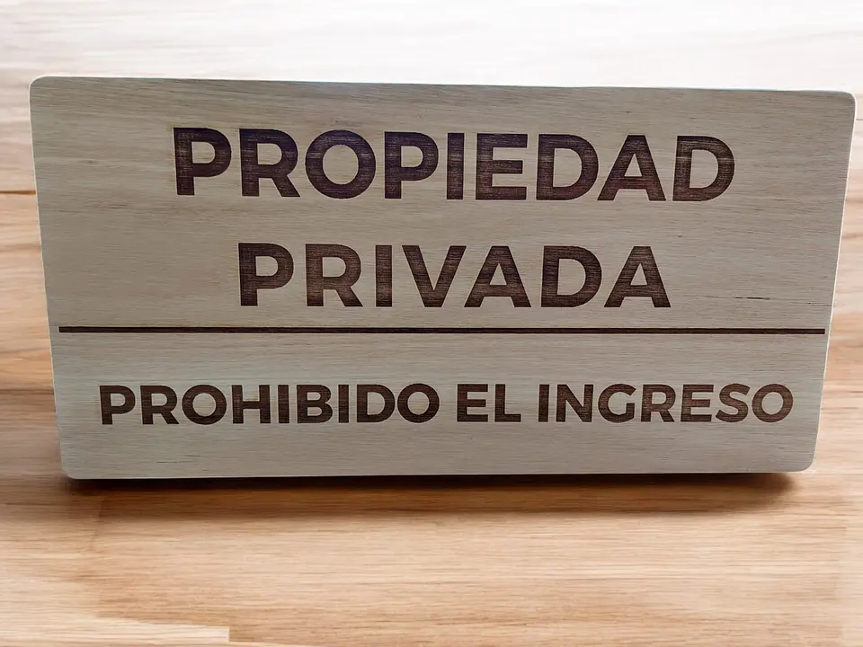 LETRERO MADERA TERCIADO PROPIEDAD PRIVADA - 60 X 30 CM RESISTENTE INTERPERIE 1