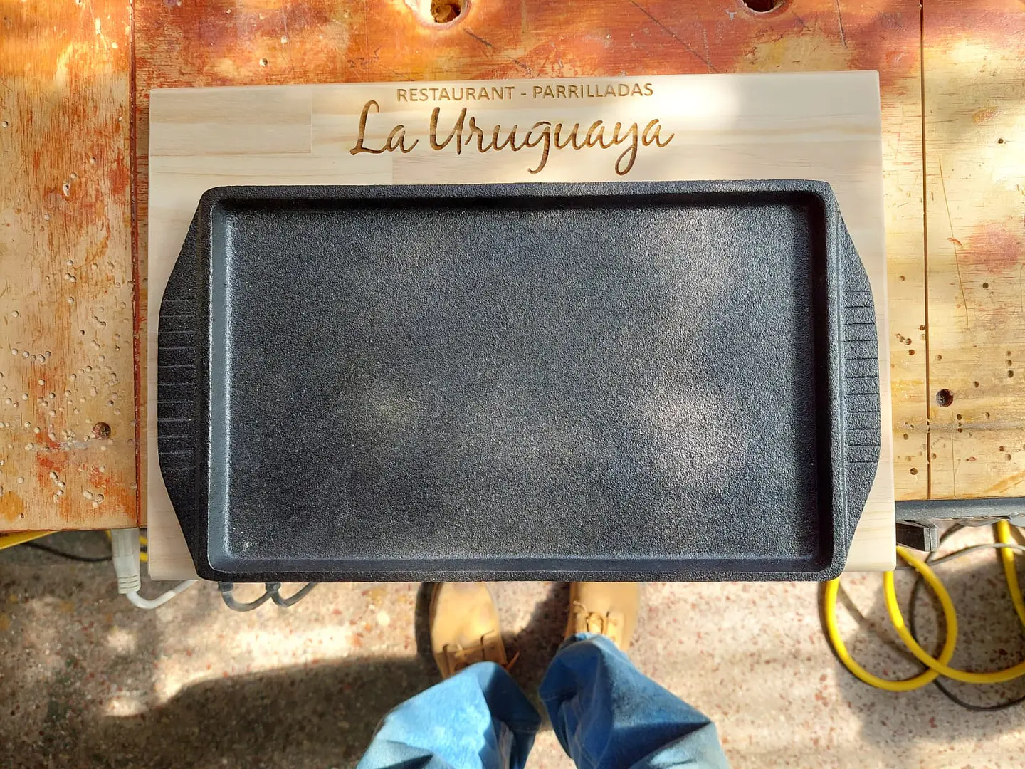 Letreros y Grabados en CNC  Laser y Router Personalizados Cartelería en Madera grabada  34