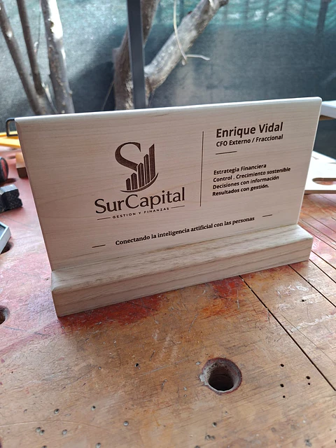 GRABADO Y CORTE LASER  EN MADERAS