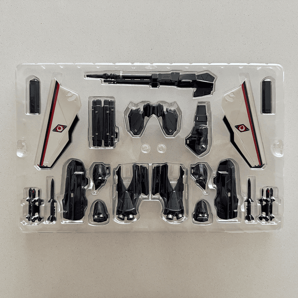 DX CHOGOKIN VF 171 EX MACROSS FRONTIER Renewal Ver. + Armored Parts 1/60 BANDAI 3