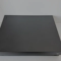 X BOX ONE X + SOUL CALIBUR VI (usada)