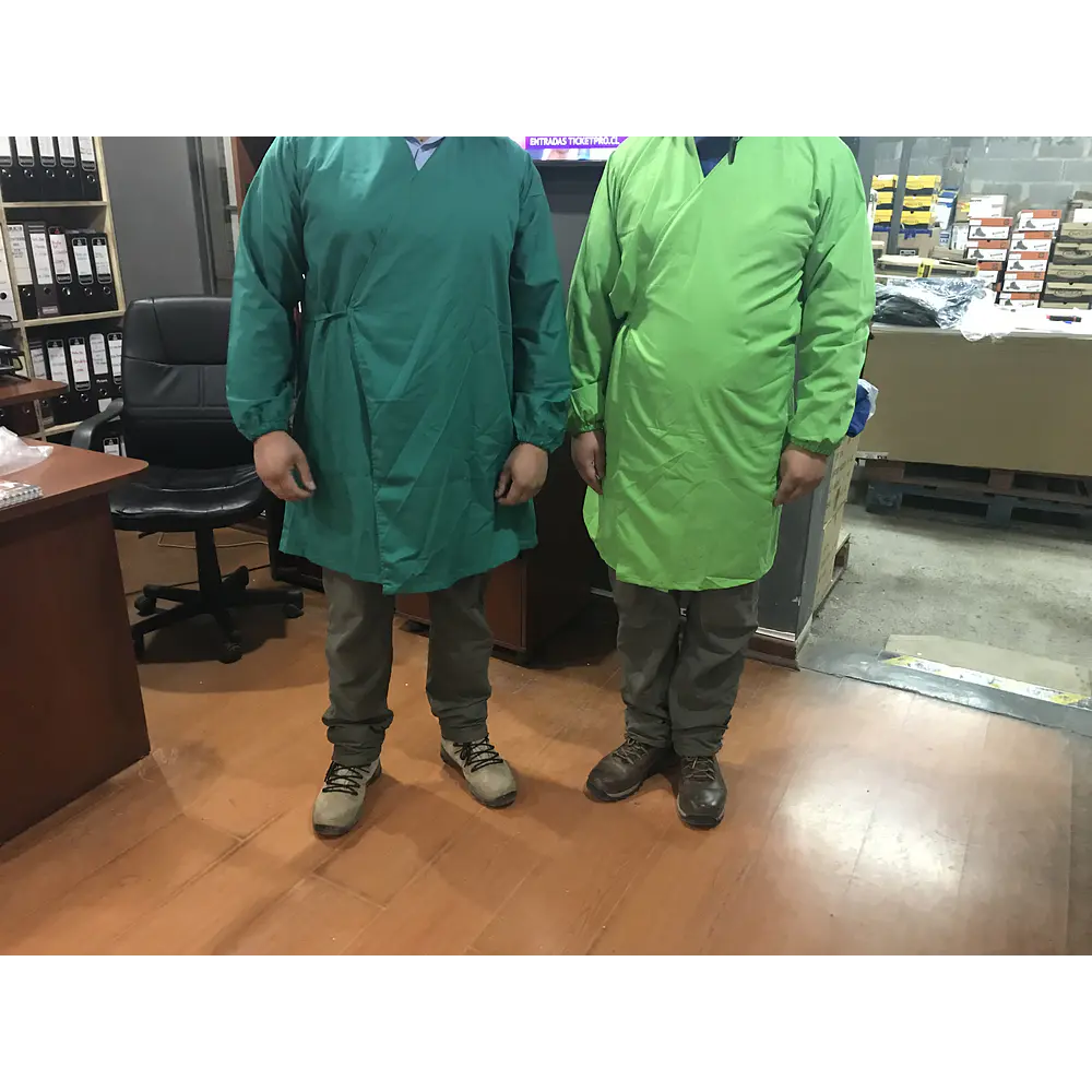 Delantal Cruzado para packing tipo kimono con amarra costados tela Popelina 1