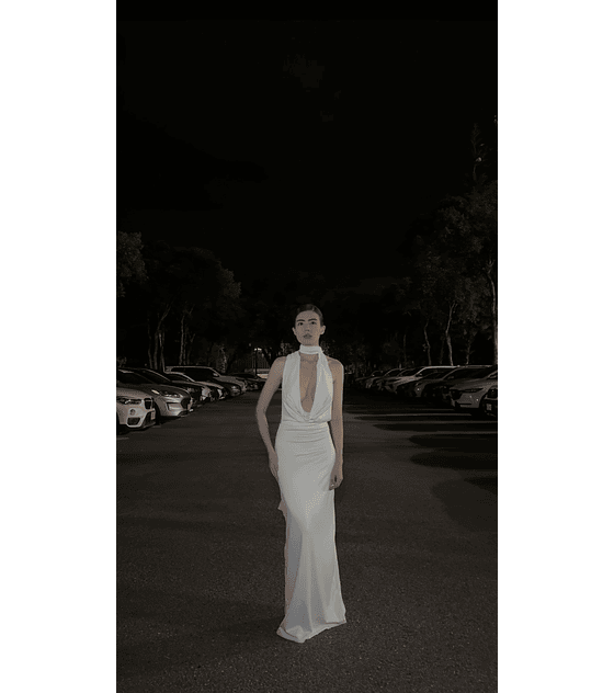 BACK BOW DRESS MARFIL