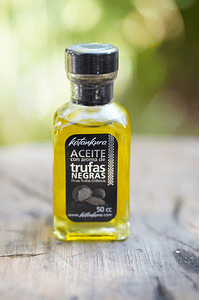 aceite de oliva con aroma de trufas negras, 50 ml, 1 unidad