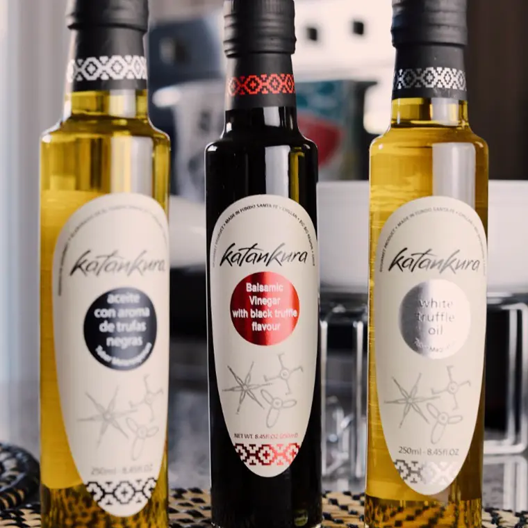 Trufa Negra Fresca 30 gr + Trio (Aceite Trufas negras 250 ml + Aceite Trufas blancas 250 ml + Reduccion de aceto balsamico trufado) 2